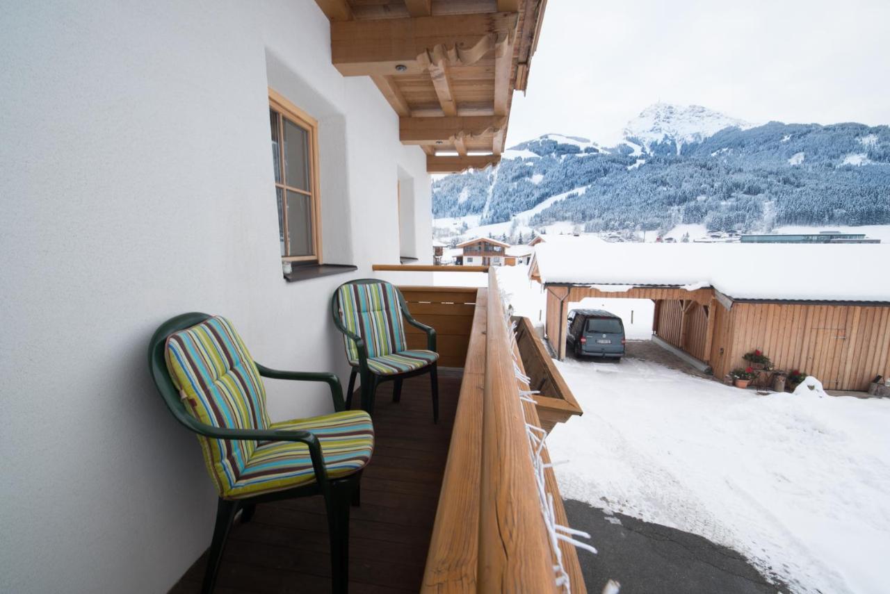 Ferienwohnung Huberhof Oberndorf in Tirol Exterior foto